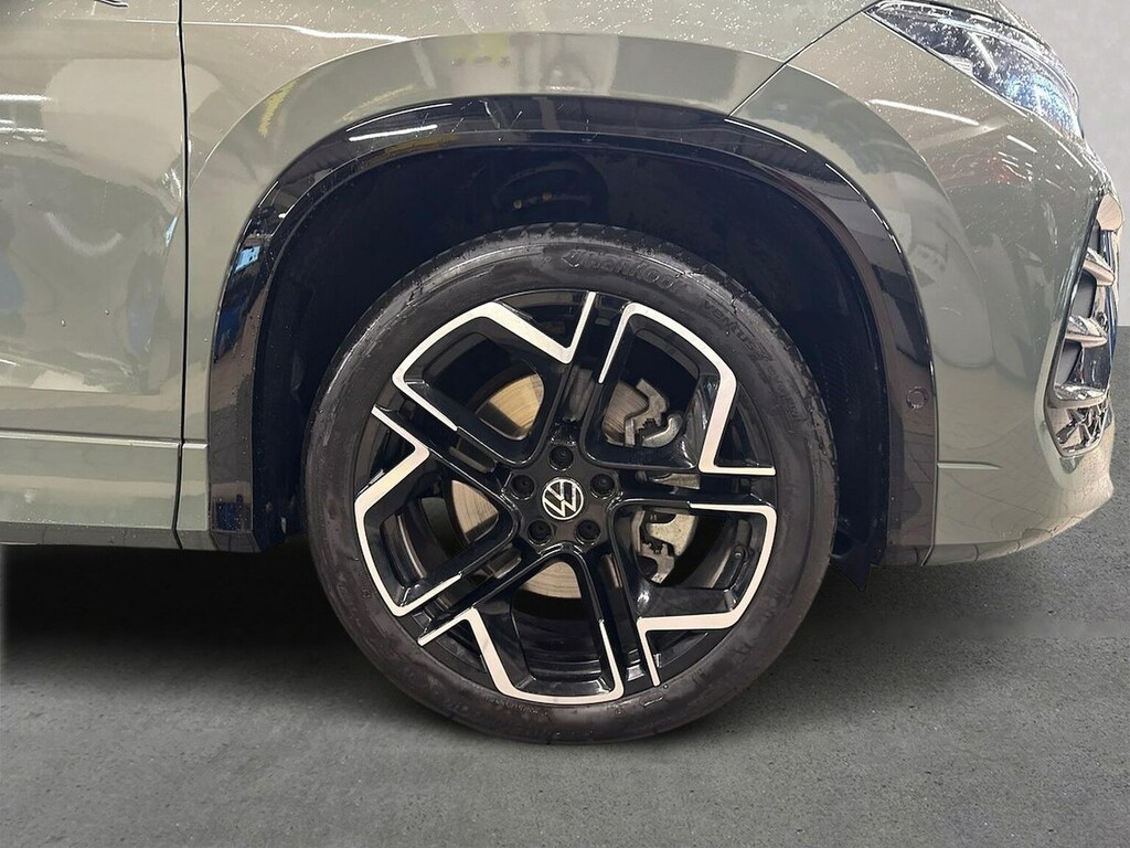 Volkswagen Tayron 1.5 Tsi Ehybrid 19.7Kwh R-line Suv Plug #6