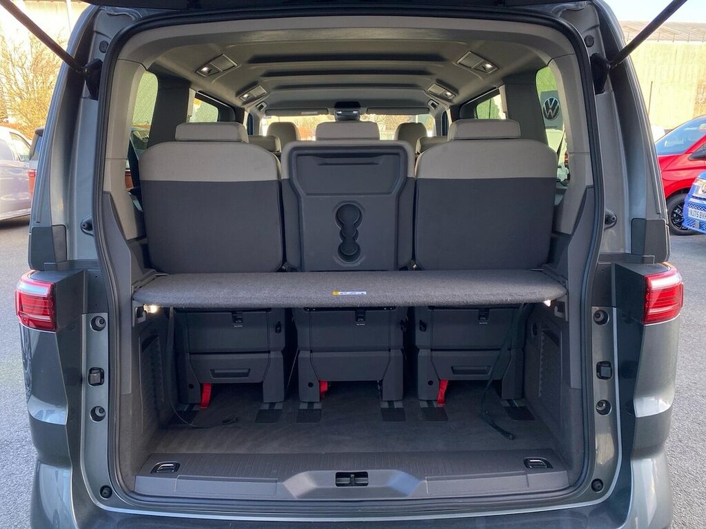 Volkswagen Multivan Style Standard 150 Ps 2.0 Tdi 7-Speed Dsg Orange #17