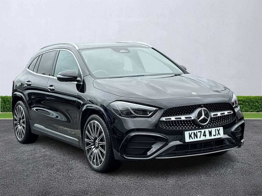 Mercedes-Benz GLA Class Gla 220D 4Matic Amg Line Premium Plus