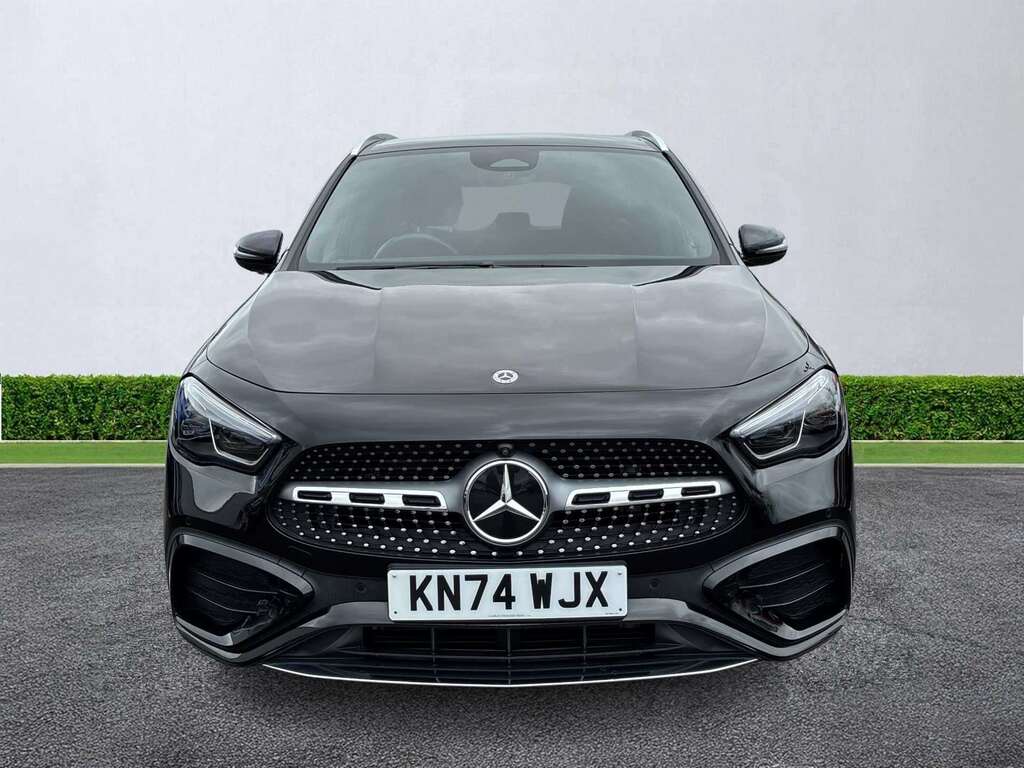 Mercedes-Benz GLA Class Gla 220D 4Matic Amg Line Premium Plus #5