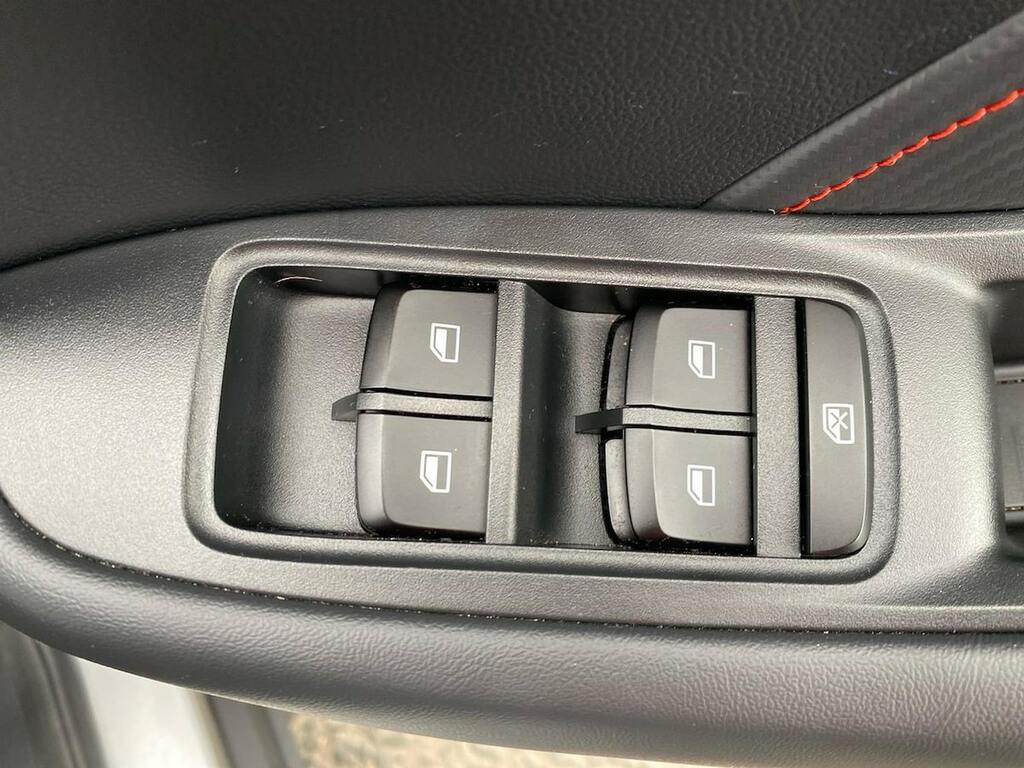 MG ZS 1.5 Vti-tech Exclusive Black #21