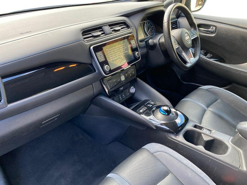Nissan Leaf Leaf Takna White #7