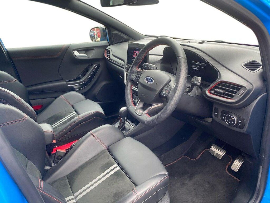 Ford Puma St-line X Red #15