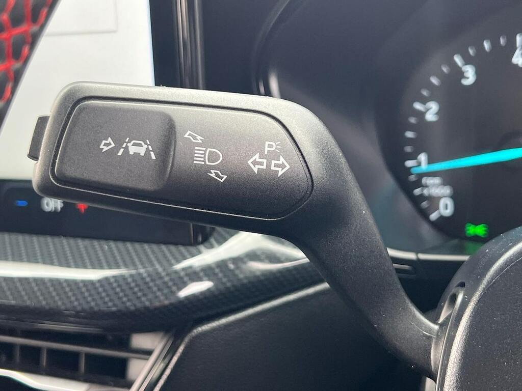 Ford Focus 1.0 Ecoboost St-line White #28