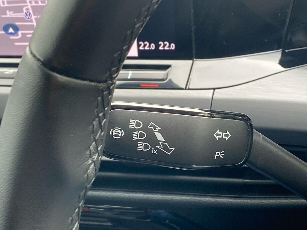 Volkswagen Golf R Black #28