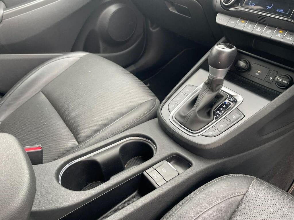 Hyundai Kona Premium Black #13