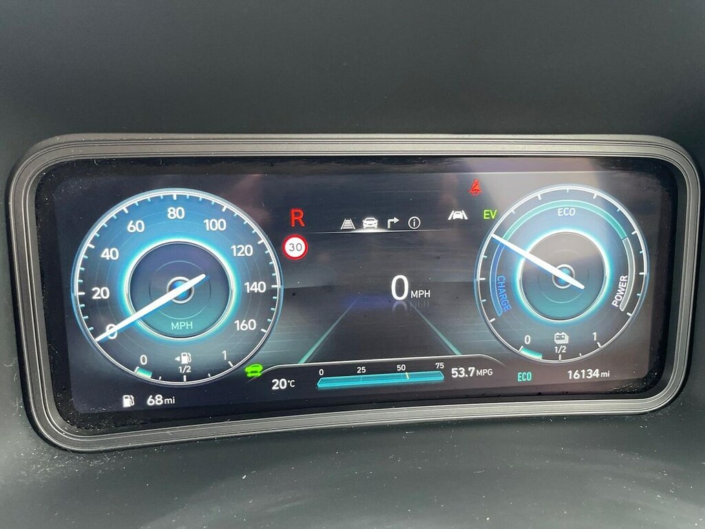 Hyundai Kona Premium Black #10