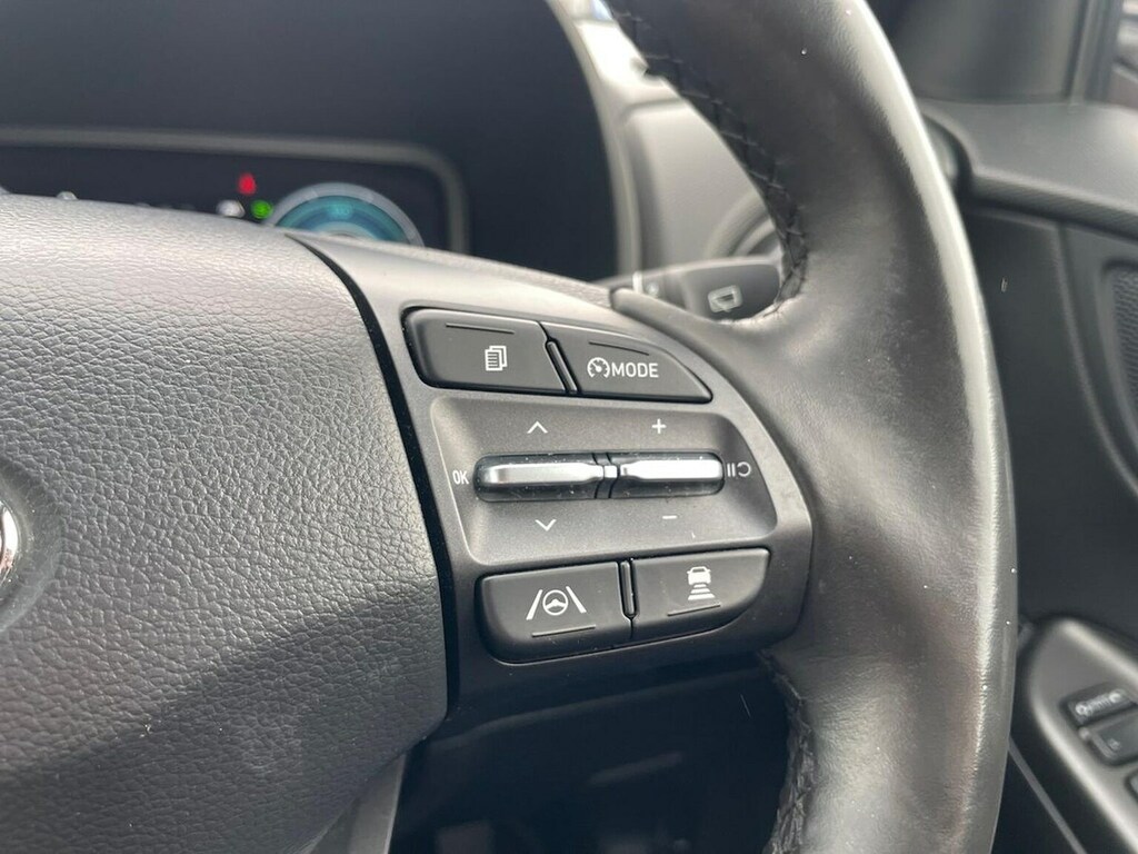 Hyundai Kona Premium Black #27