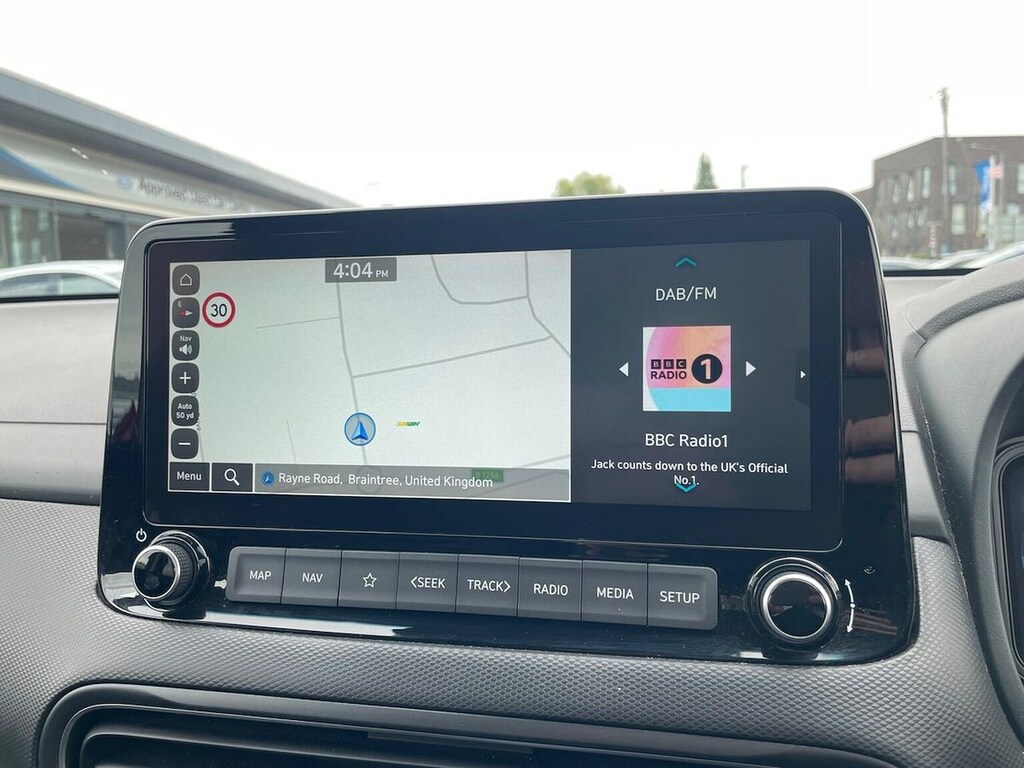 Hyundai Kona Premium Black #24
