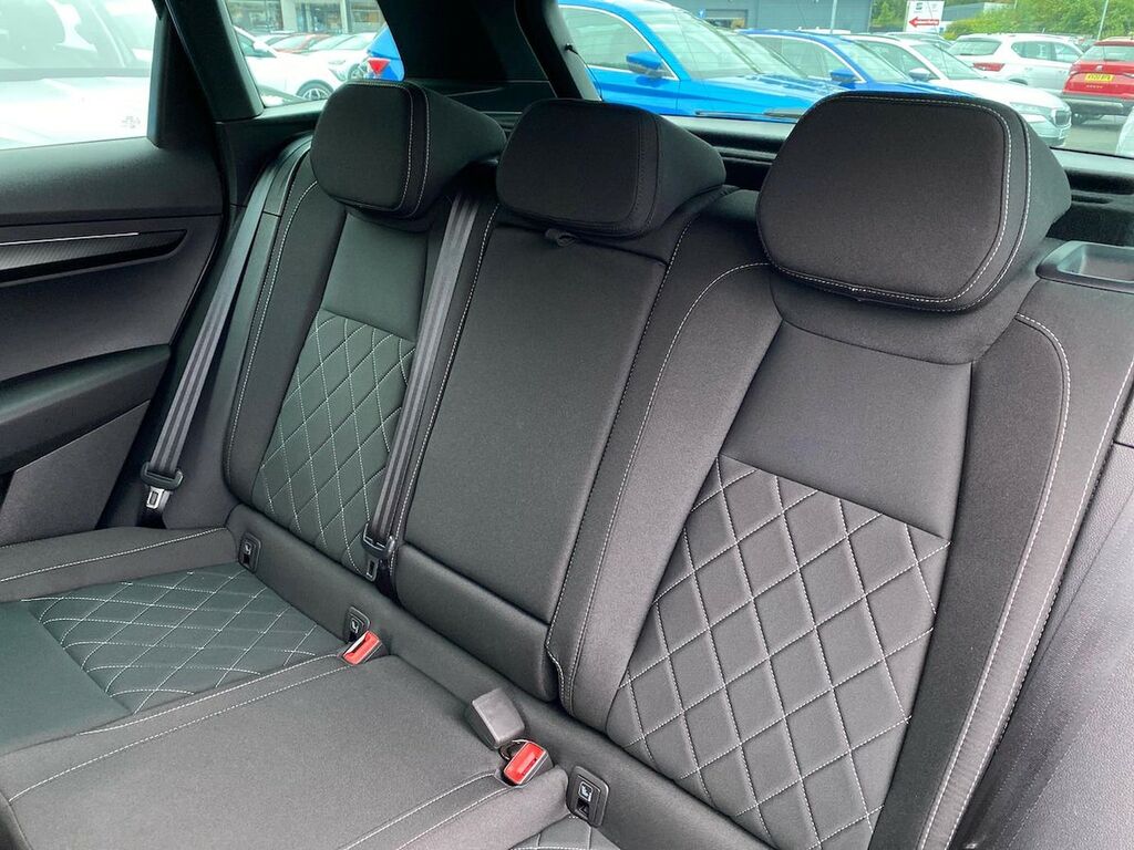Skoda Karoq Se Technology Blue #16