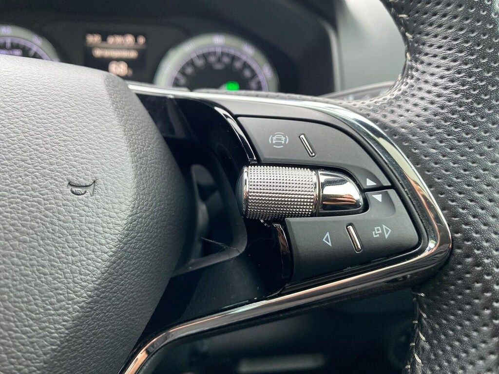 Skoda Karoq Se Technology Blue #26