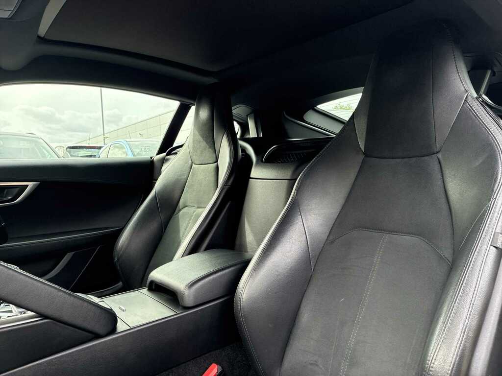 Jaguar F-Type F-type I4 R-dynamic Red #15