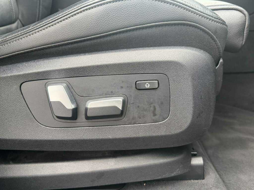 BMW X5 X5 M50d Black #25
