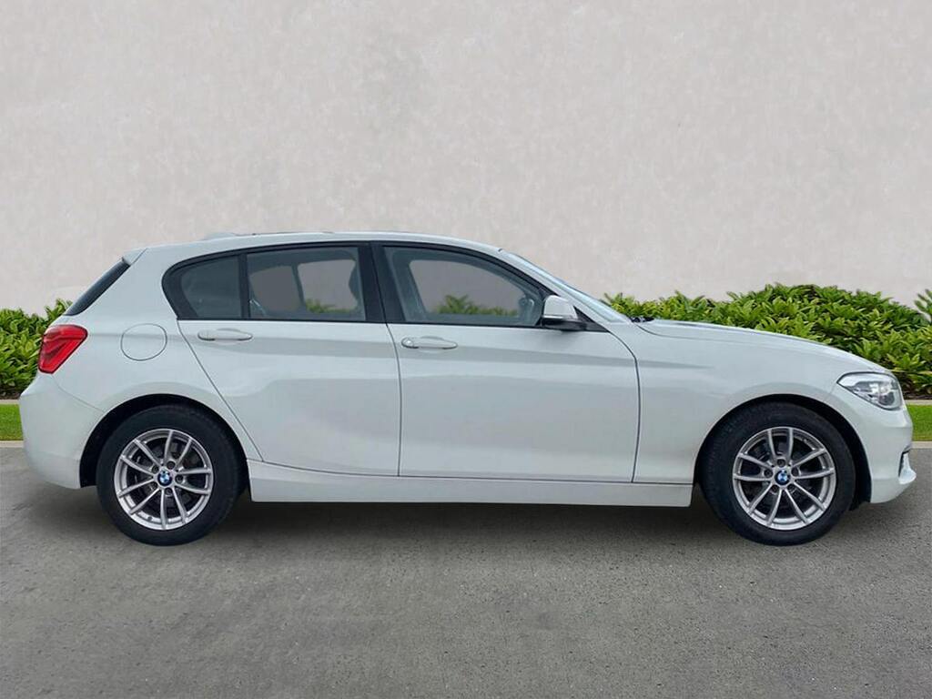 BMW 1 Series 118I 1.5 Se Business Navservotronic #3