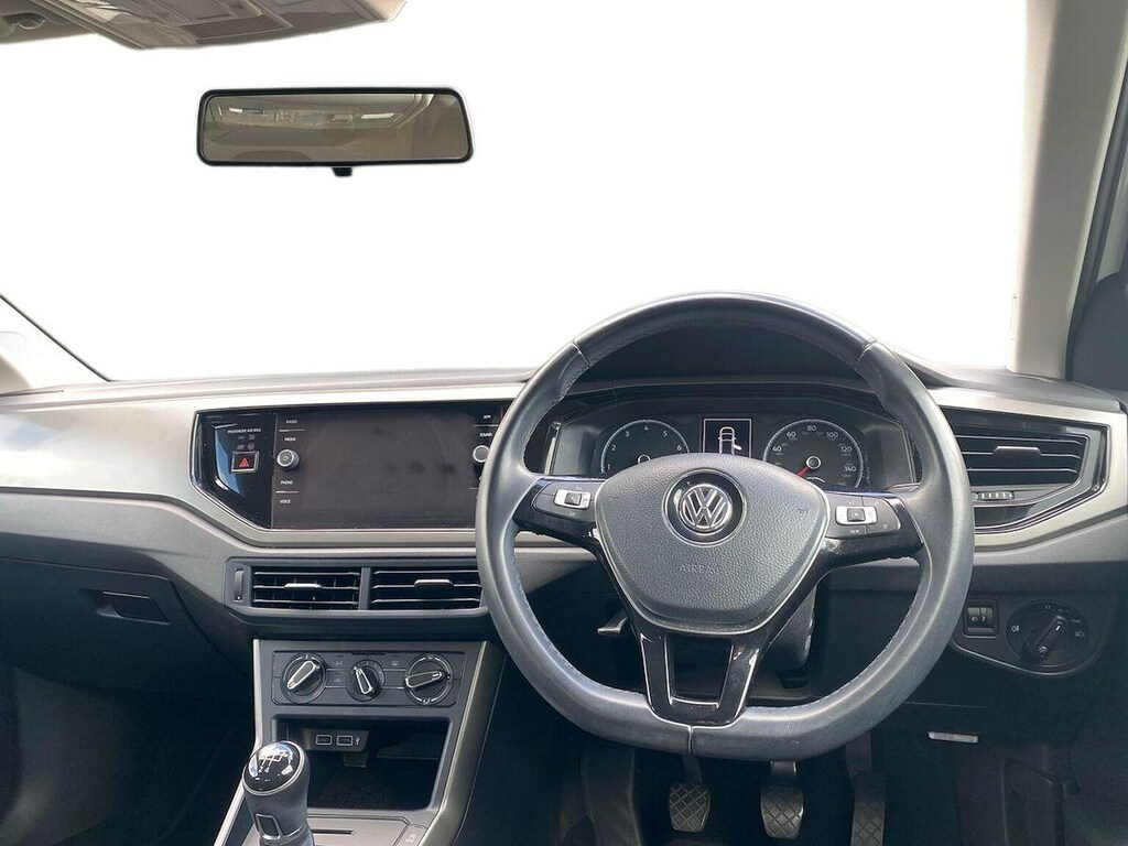 Volkswagen Polo Se Black #9