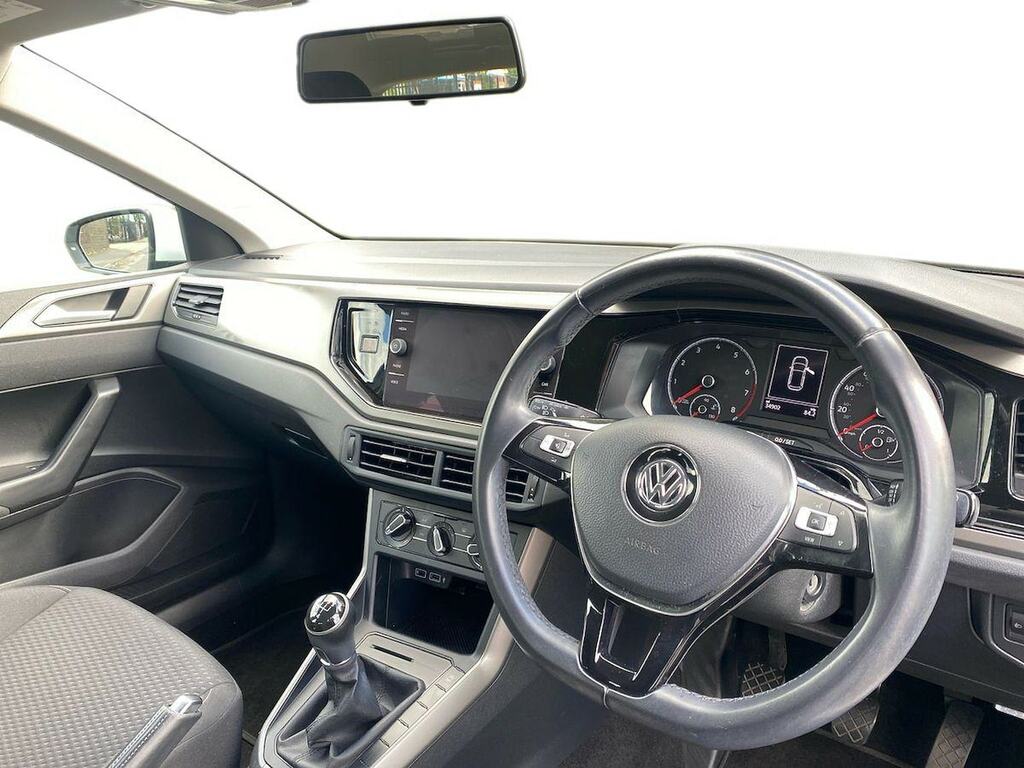 Volkswagen Polo Se Black #15