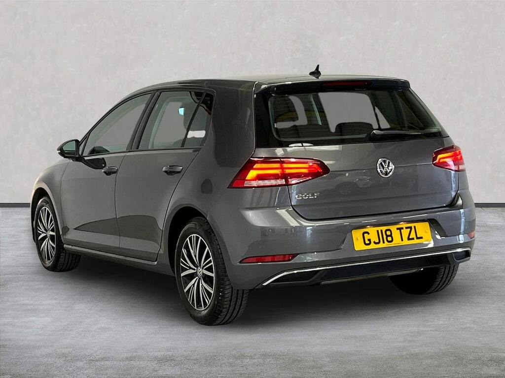 Volkswagen Golf 1.0 Tsi Se Nav Hatchback Euro 6 #2