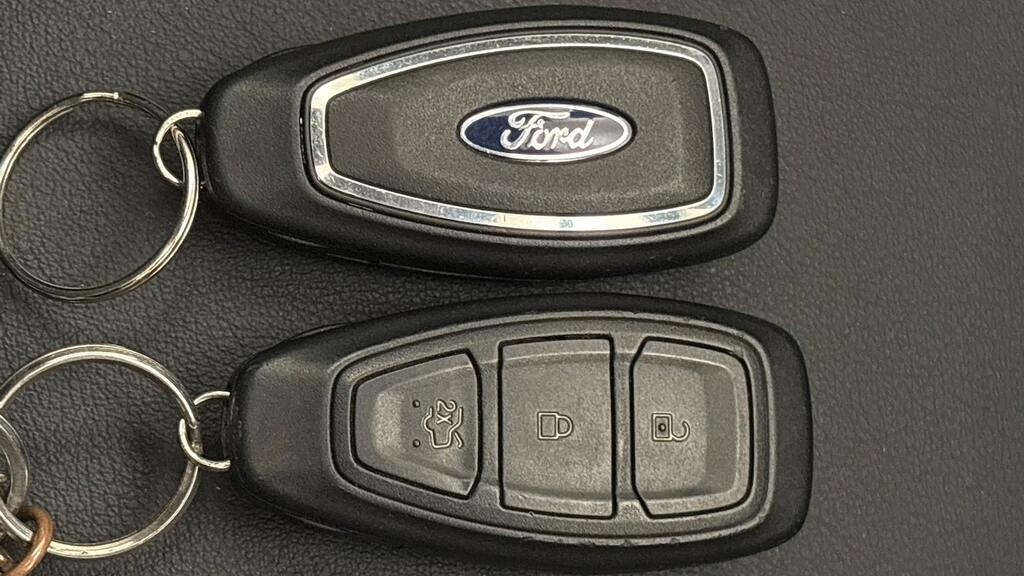 Ford Kuga Ford Kuga Titanium Silver #28