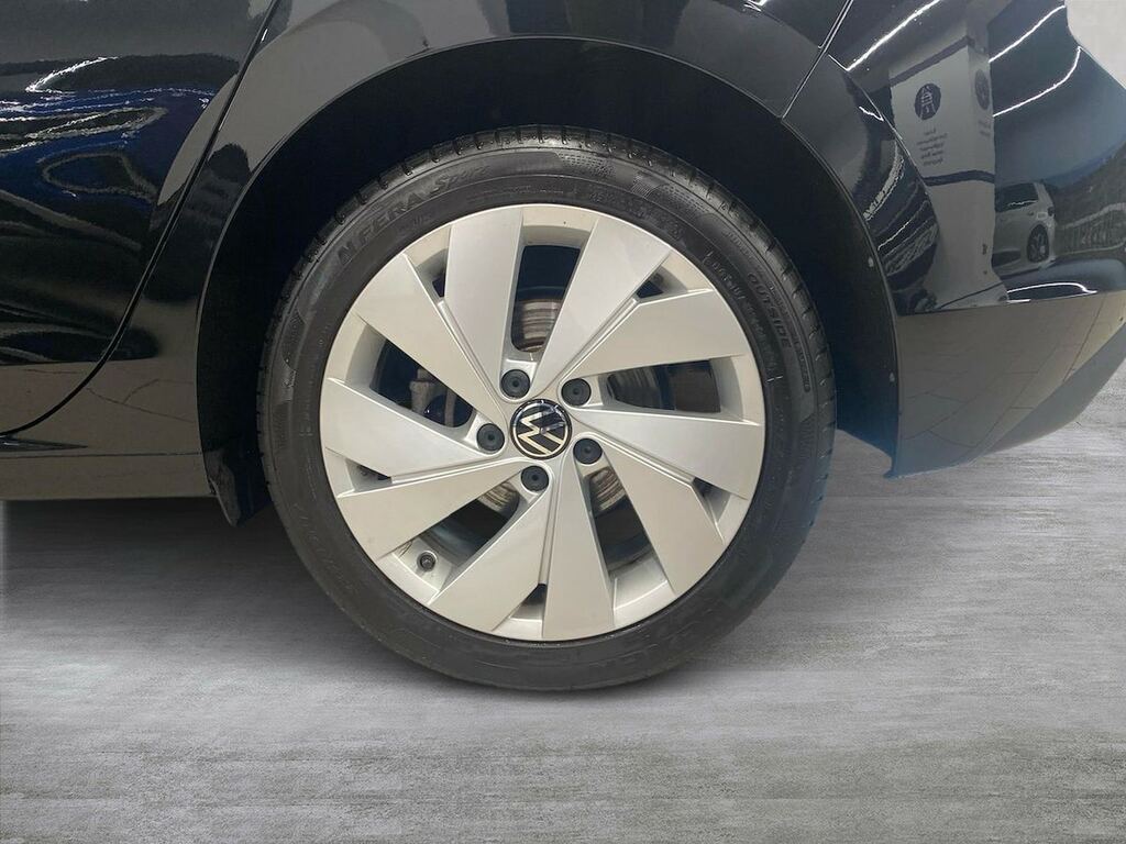 Volkswagen Golf 1.5 Etsi Mhev Match Hatchback Hybrid Ds  #6