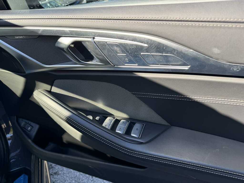 BMW 8 Series Coupe Blue #16