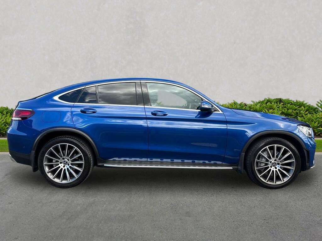 Mercedes-Benz GLC Class Glc 220D 4Matic Amg Line Premium 9G-tronic #2