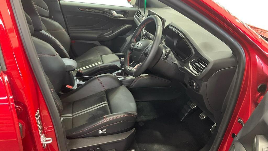 Ford Focus 1.0 Ecoboost St-line Black #9
