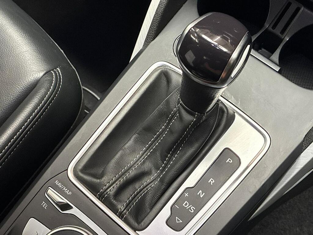 Audi Q2 1L Sport Black #40