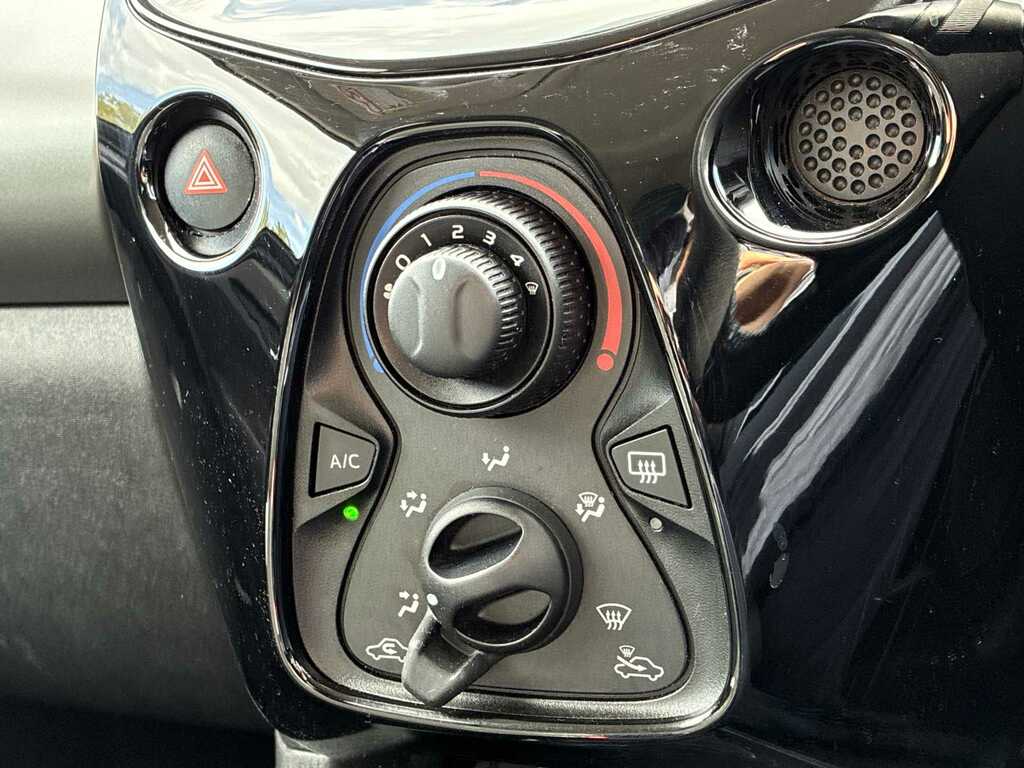 Citroen C1 Feel White #11