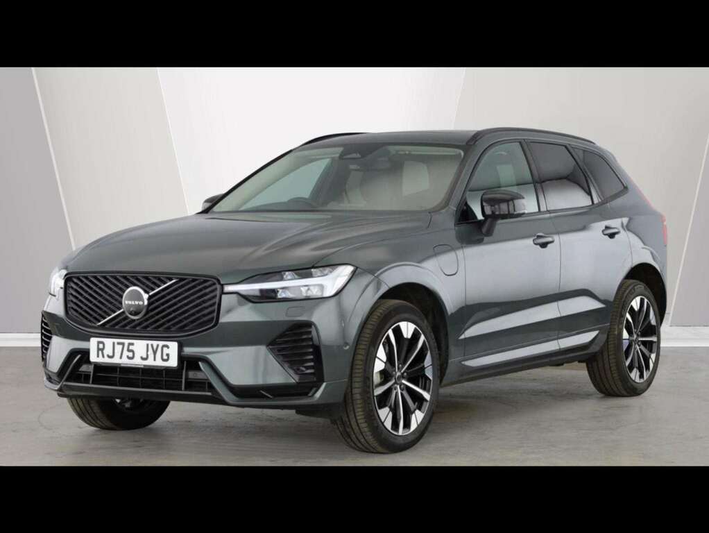 Volvo XC60 Plus Black #7