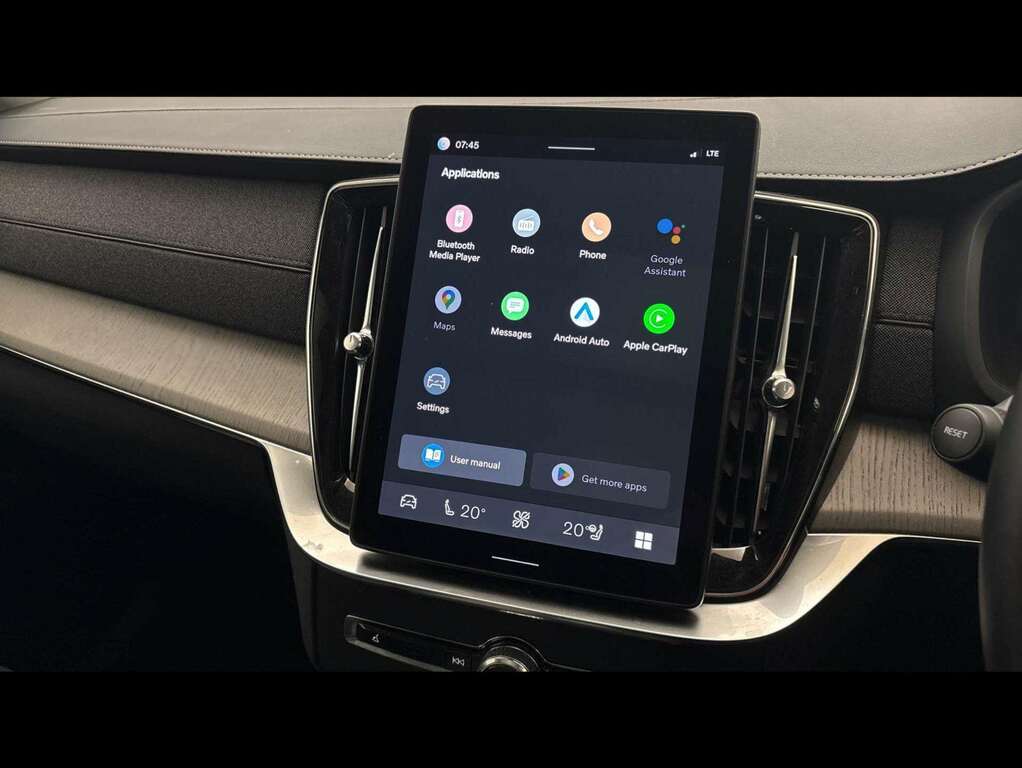 Volvo XC90 Ultra Black #27