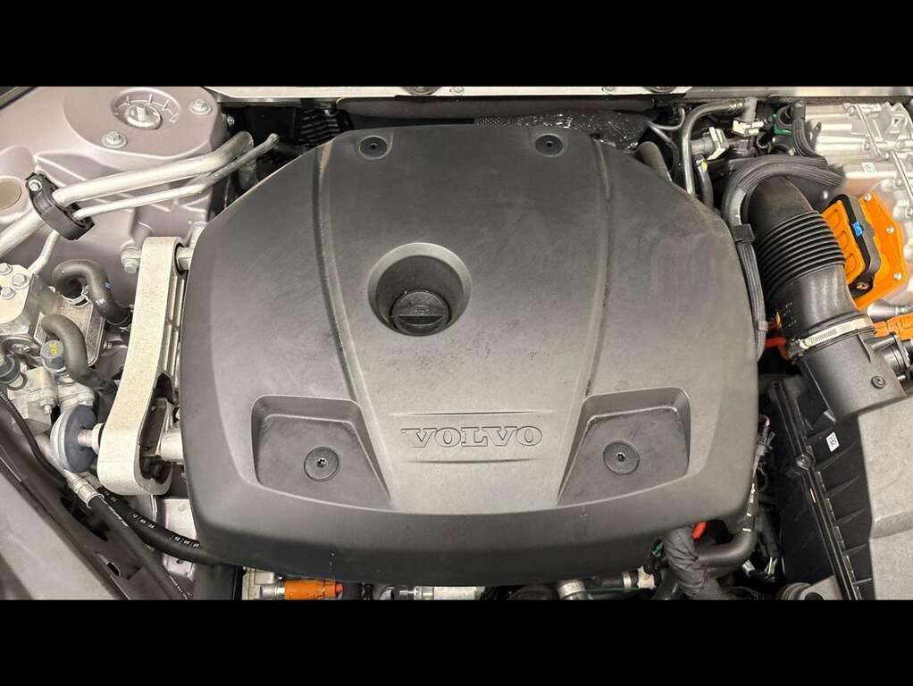 Volvo XC90 Ultra Black #13