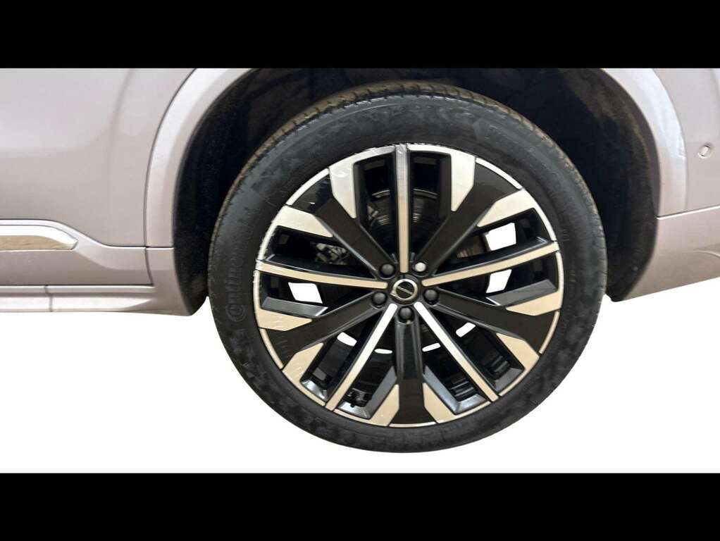 Volvo XC90 Ultra Black #8