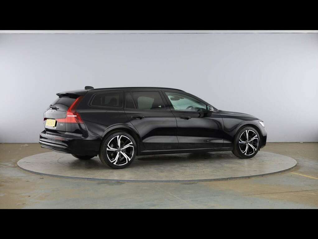 Volvo V60 Ultra Blue #20