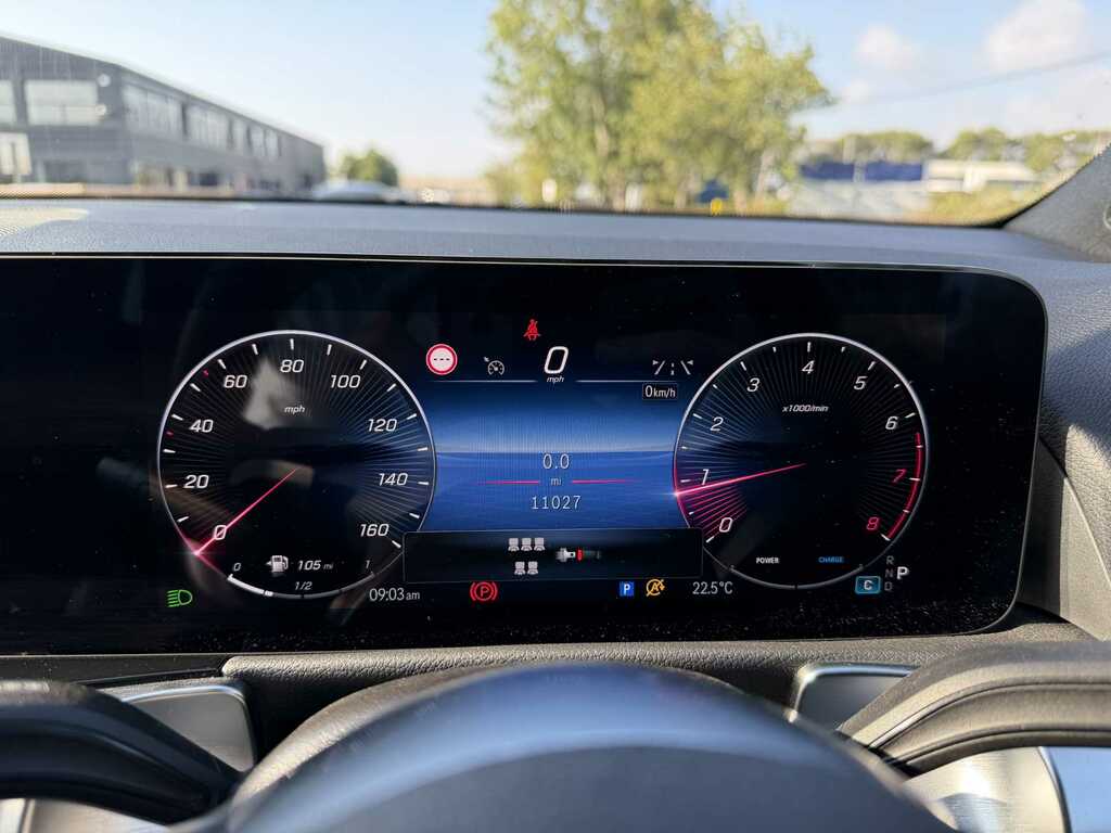 Mercedes-Benz GLB Class Amg Line White #28