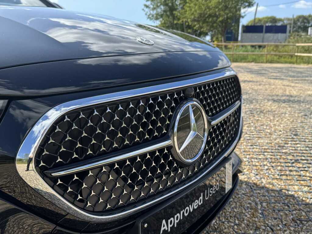 Mercedes-Benz E Class E220d Exclusive Premium Plus 9G-tronic Silver #17