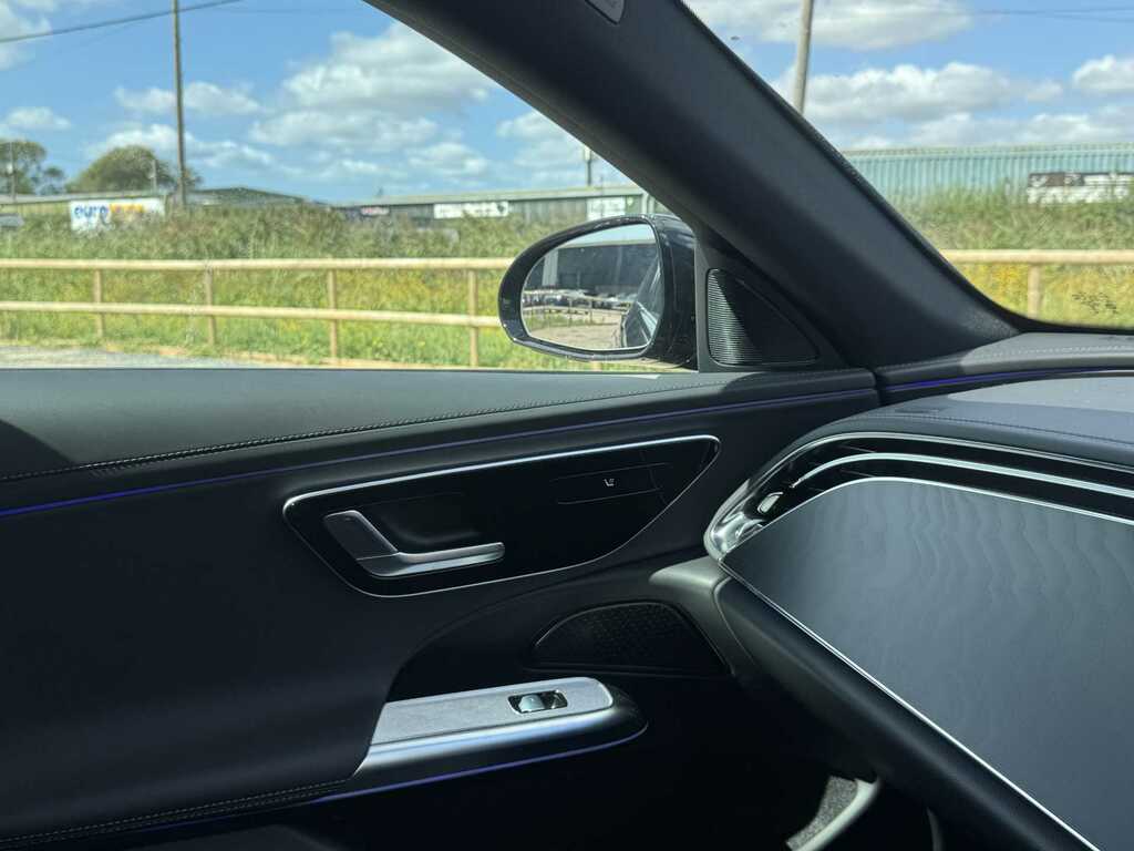Mercedes-Benz E Class E220d Exclusive Premium Plus 9G-tronic Silver #27