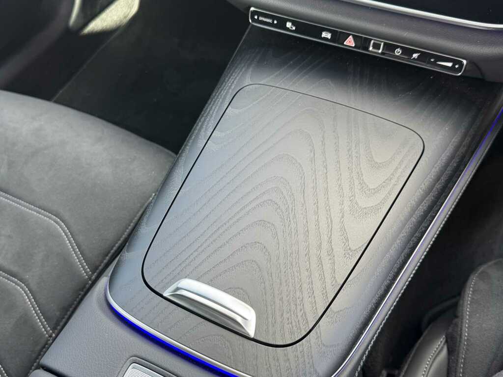 Mercedes-Benz E Class E220d Exclusive Premium Plus 9G-tronic Silver #25