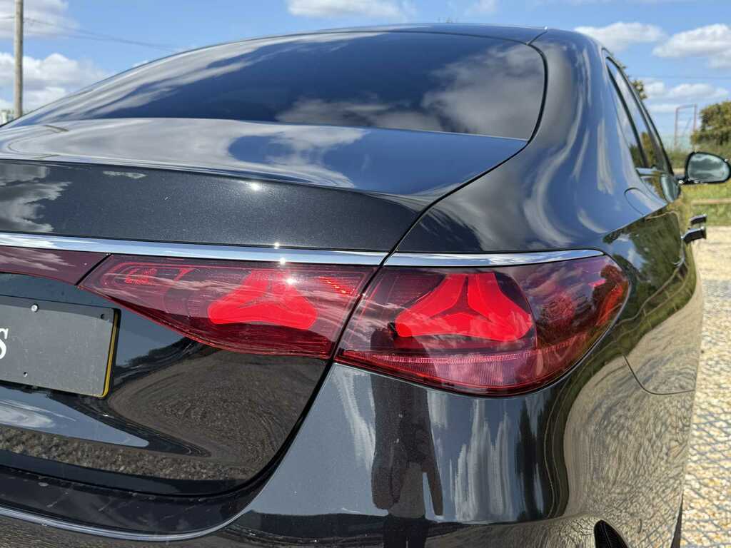Mercedes-Benz E Class E220d Exclusive Premium Plus 9G-tronic Silver #20