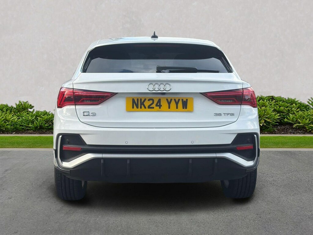 Audi Q3 35 Tfsi S Line S Tronic Leather #4