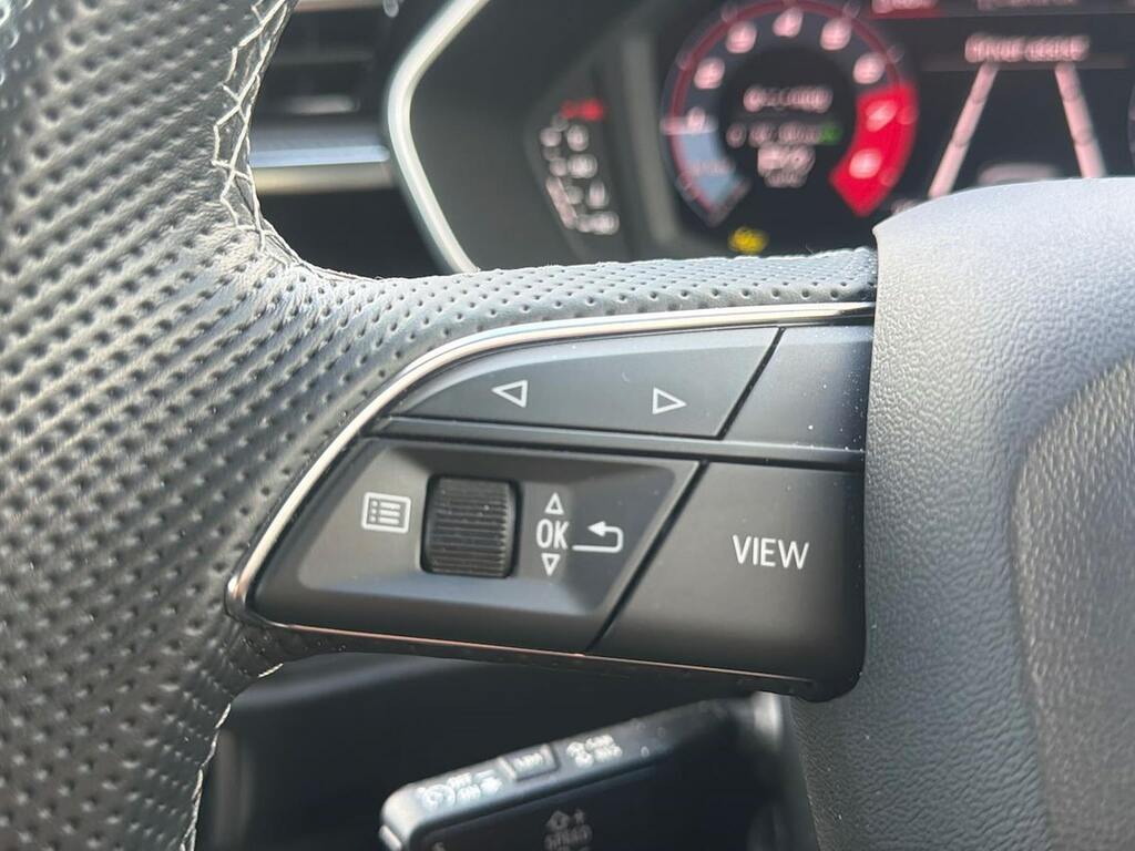 Audi Q3 45 Tfsi E Black Edition S Tronic Tech Pro Grey #26
