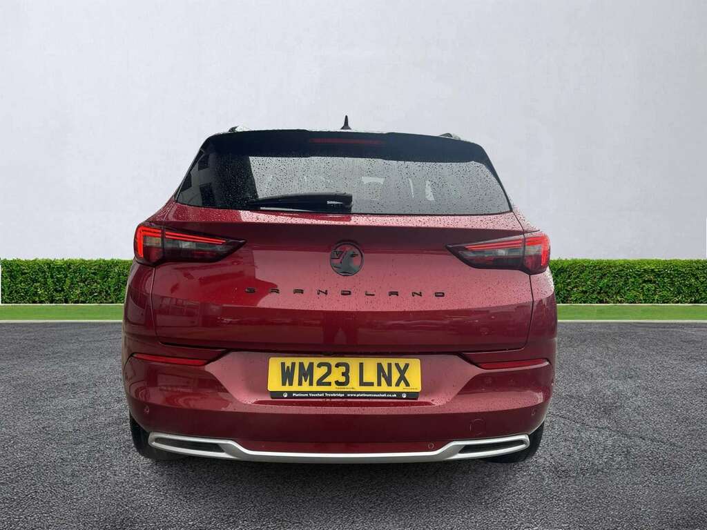 Vauxhall Grandland 1.6 Plug-in Hybrid Ultimate #4