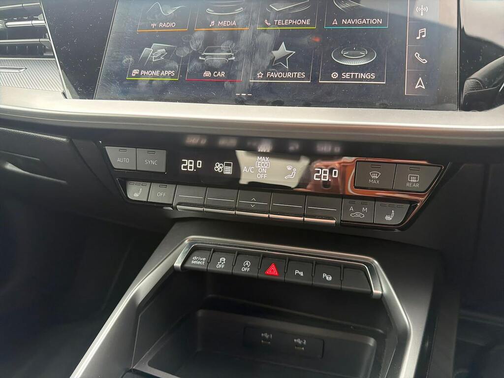 Audi A3 30 Tfsi Sport Black #12
