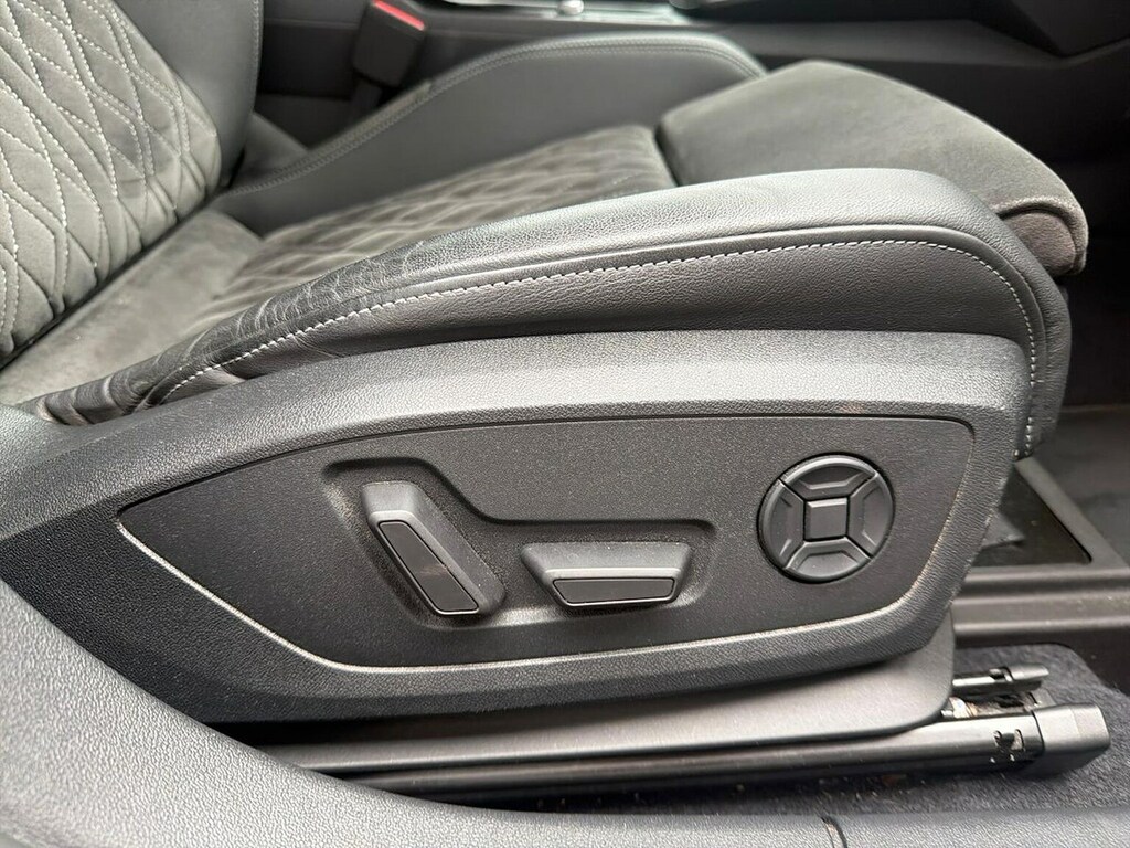 Audi A3 30 Tfsi Sport Black #30