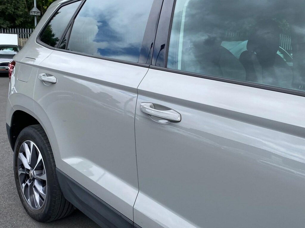 Skoda Karoq Se Technology Blue #37