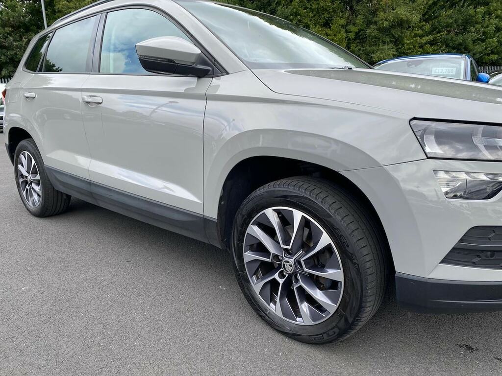 Skoda Karoq Se Technology Blue #40