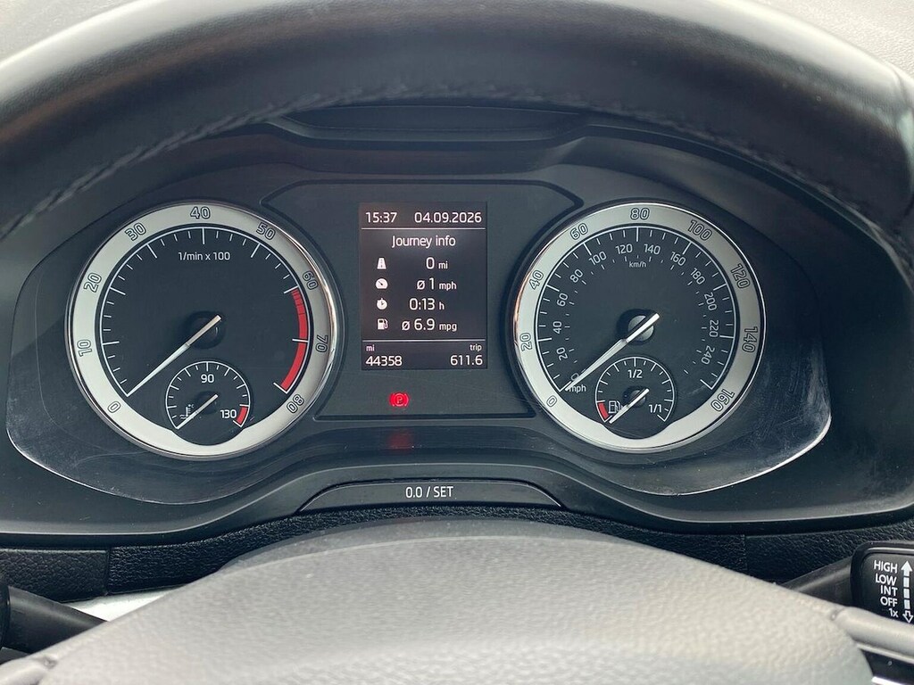 Skoda Karoq Se Technology Blue #10