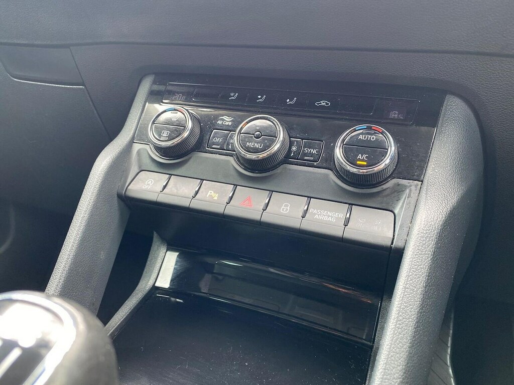 Skoda Karoq Se Technology Blue #22
