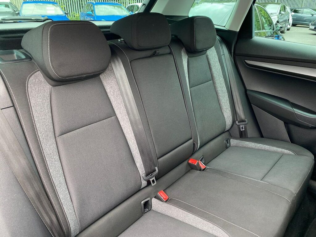 Skoda Karoq Se Technology Blue #16
