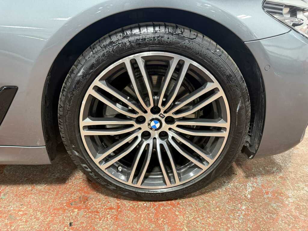 BMW 5 Series Se Grey #9