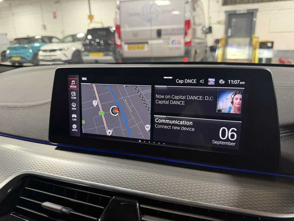 BMW 5 Series Se Grey #27